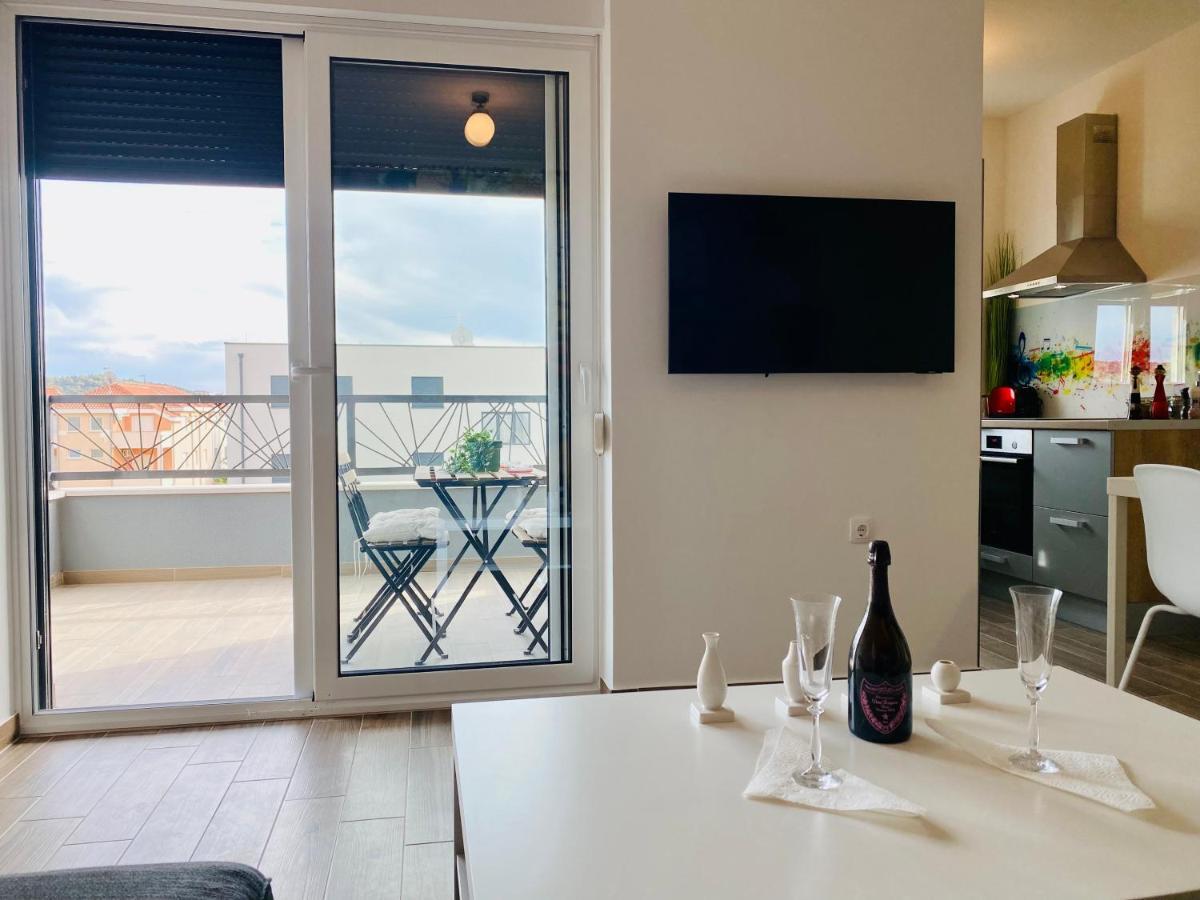 Apartment Tilda 特罗吉尔 外观 照片